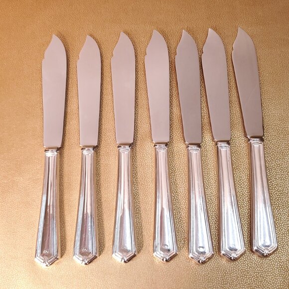 Vintage CN Railway Silverplated Fish Knives possibly 1960s–70s Set of 7 - Picture 1 of 8